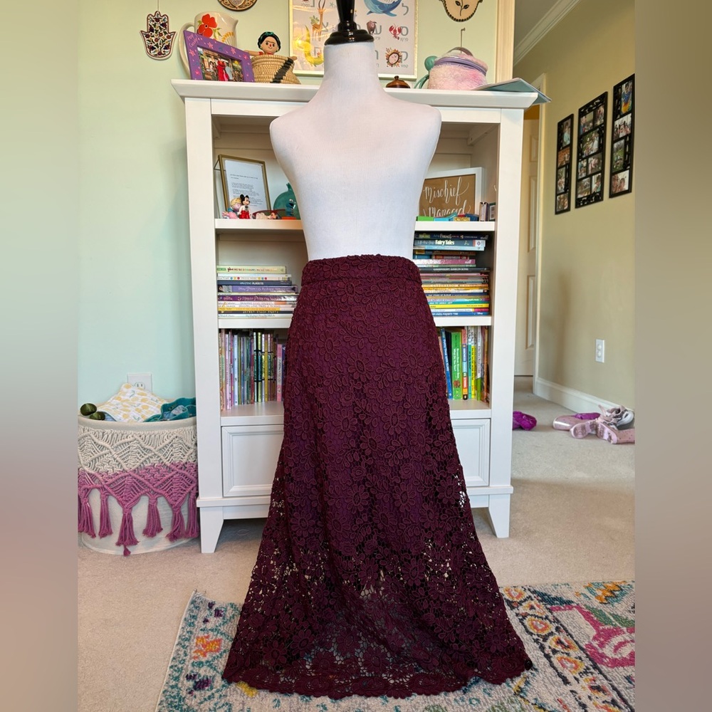 HD in Paris Skirt - Picture 2 of 3